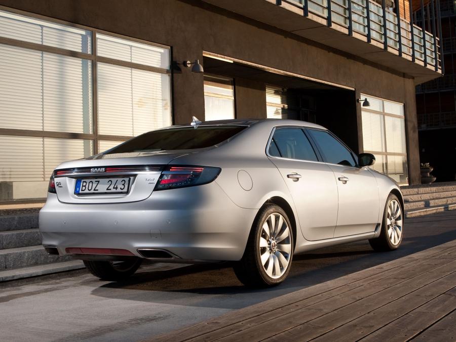  Saab 9-5 Aero Sedan 2010 года  (фото 9 из 16)